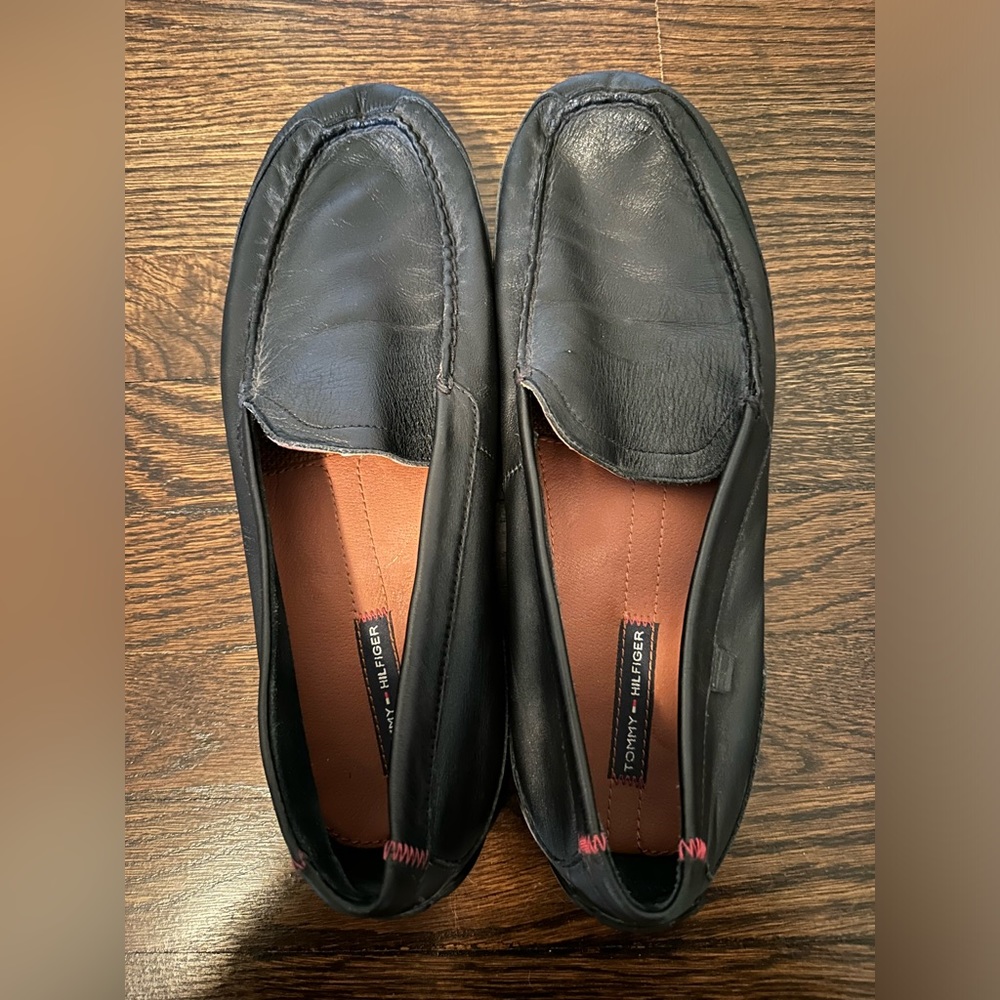 Men’s Tommy Hilfiger Leather Vintage Loafer Slip-Ons